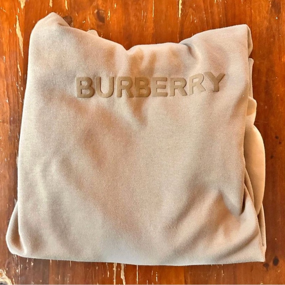 Burberry sweatshirt